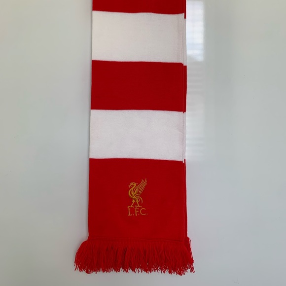 Liverpool Scarf - Picture 1 of 2